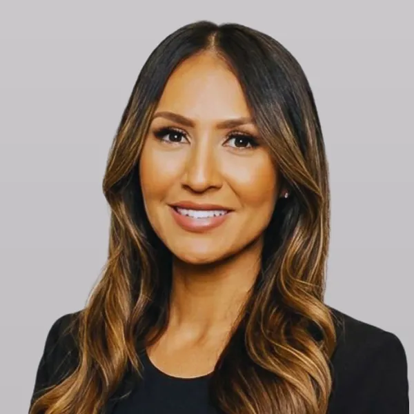 Laura Alcazar